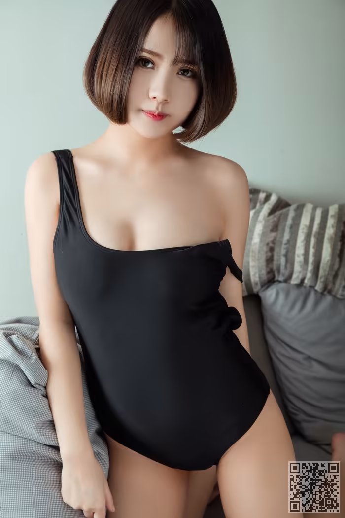 奈奈、全裸、诱惑