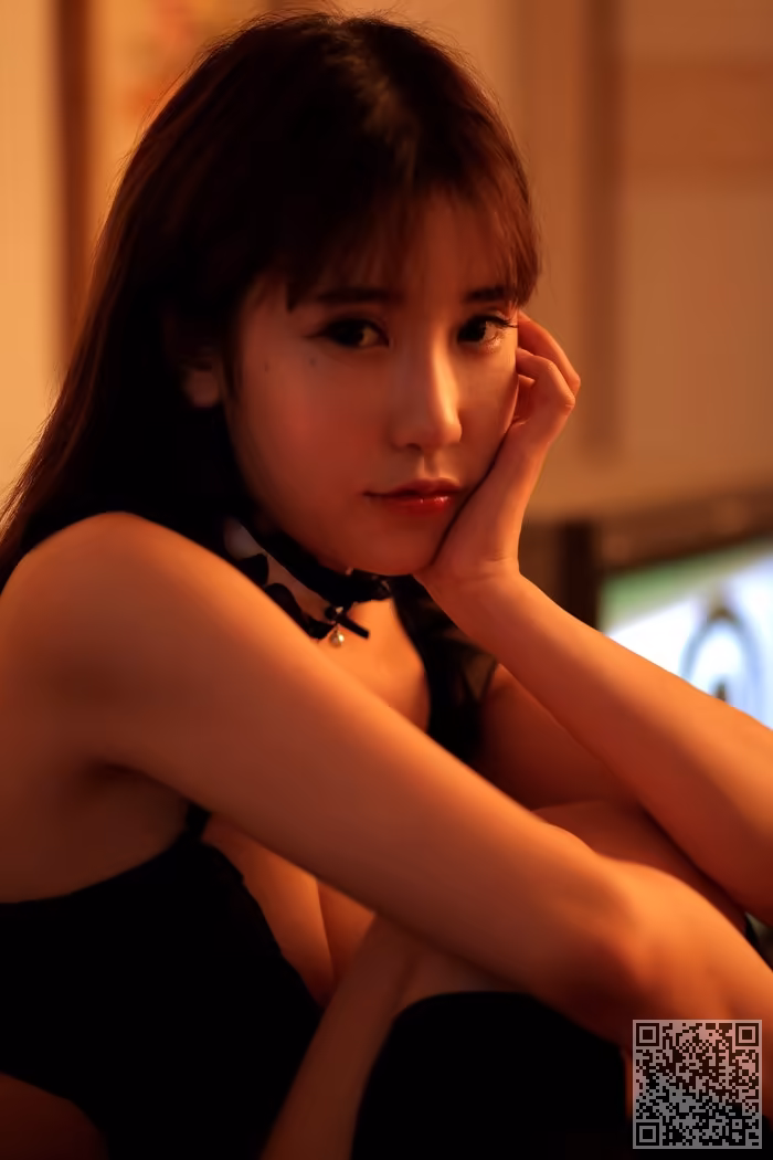 尤物、丰乳肥臀、性感DJ
