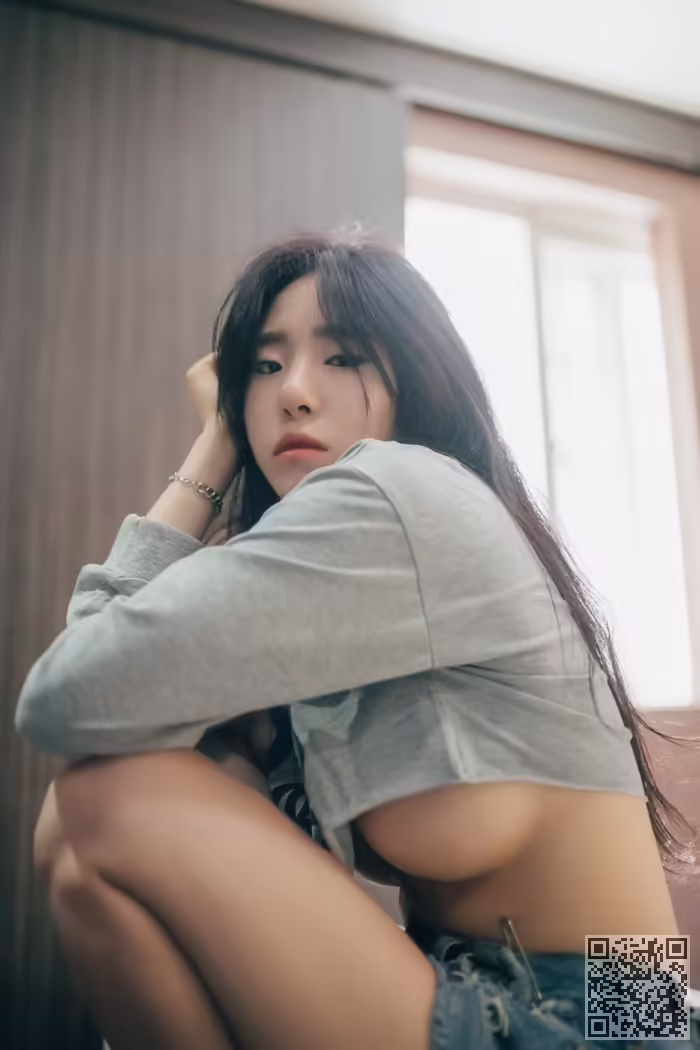 韩国美女、全裸、浴照