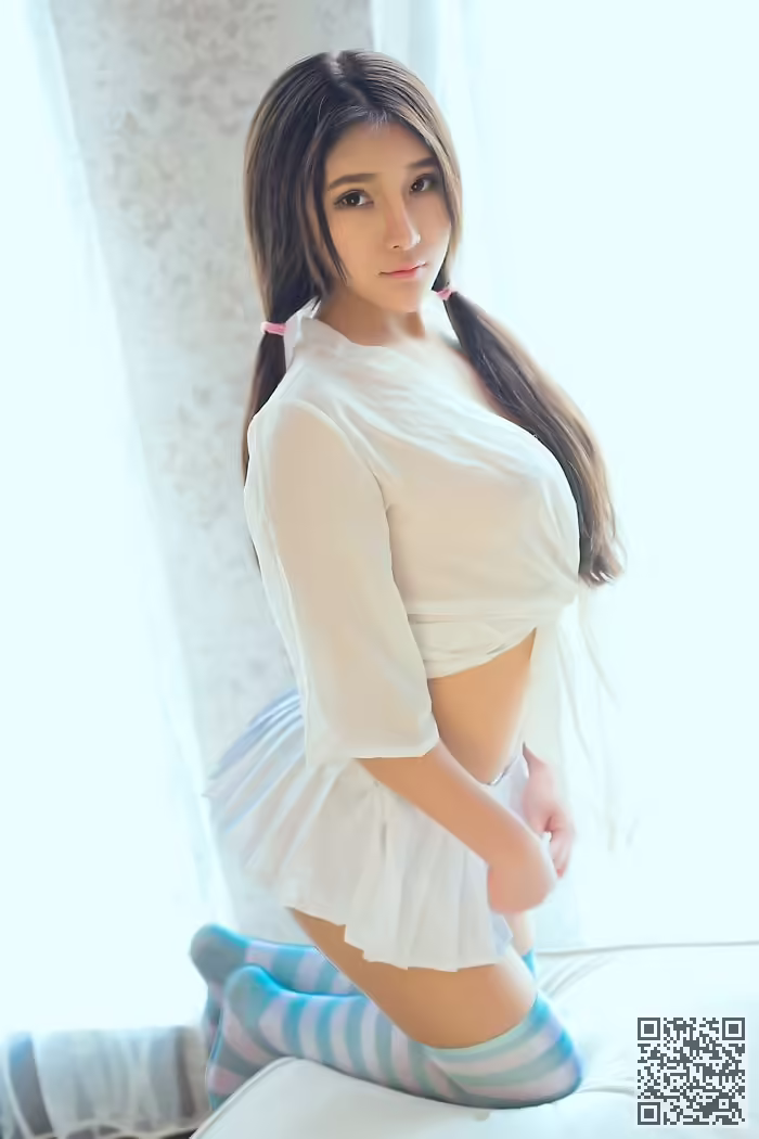 纯妹子、麻花辫、翘臀、私房秀