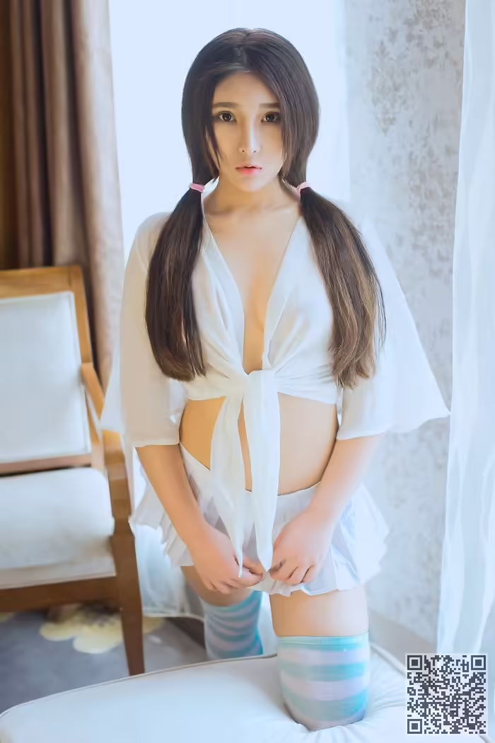 纯妹子、麻花辫、翘臀、私房秀