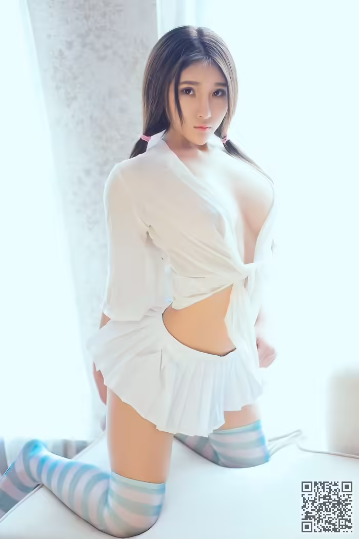 纯妹子、麻花辫、翘臀、私房秀