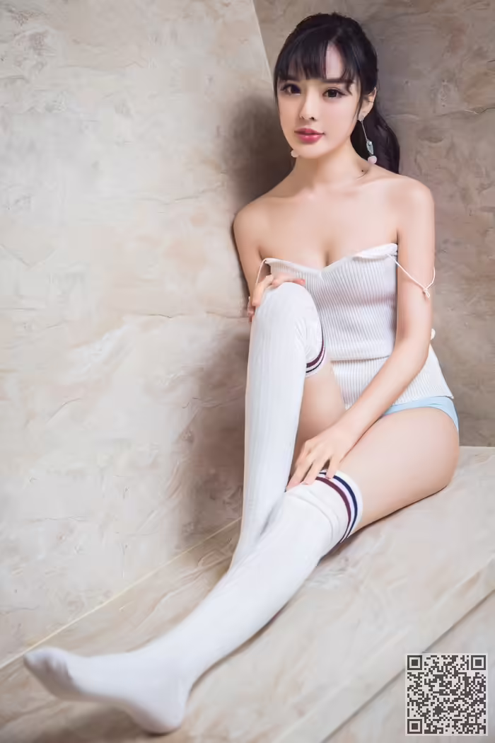 少女、周熙妍、湿身诱惑
