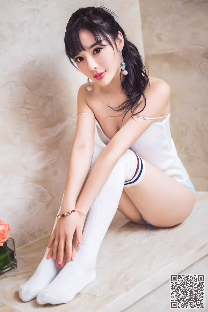 少女、周熙妍、湿身诱惑