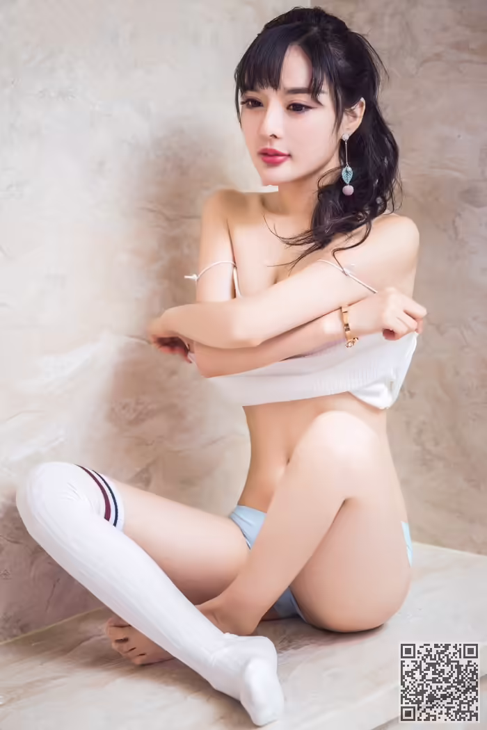 少女、周熙妍、湿身诱惑