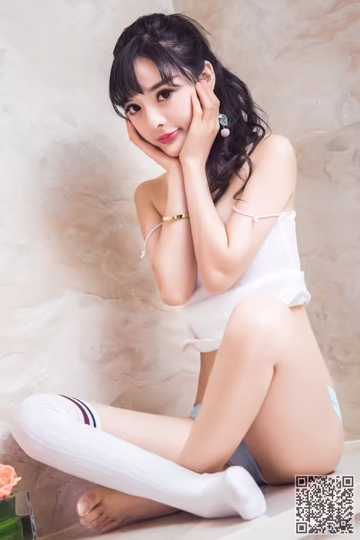 少女、周熙妍、湿身诱惑