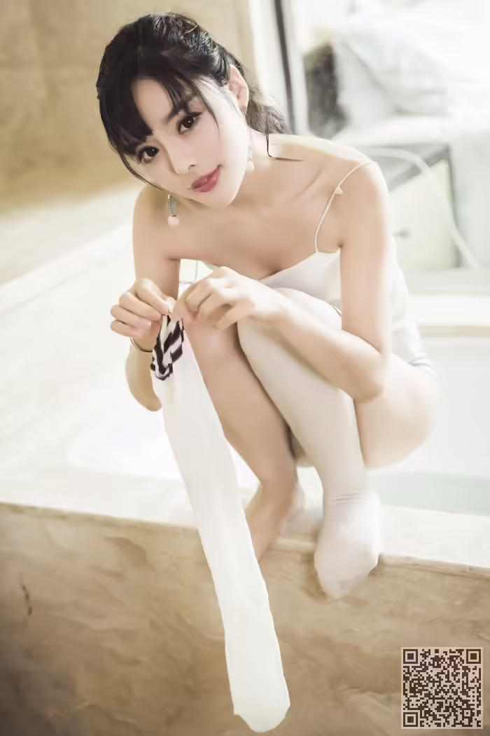 少女、周熙妍、湿身诱惑