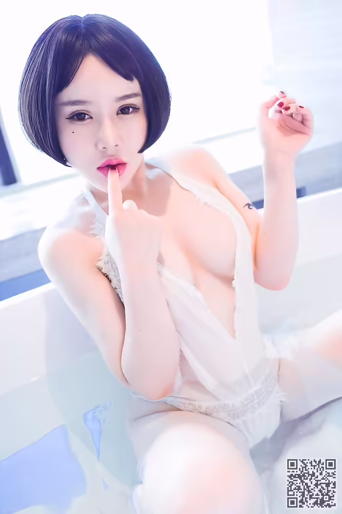 大胸妹、佑熙、情趣、湿身诱惑
