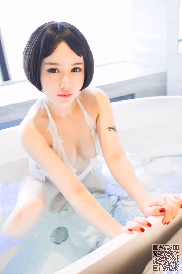 大胸妹、佑熙、情趣、湿身诱惑