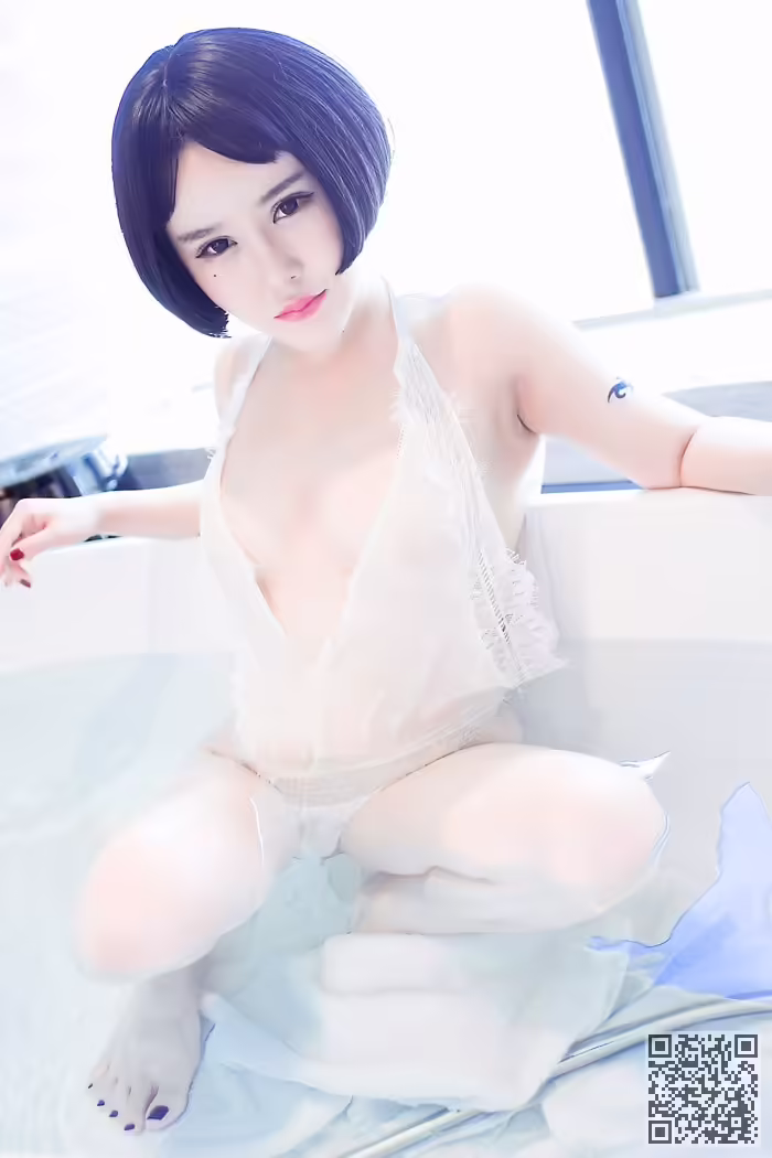 大胸妹、佑熙、情趣、湿身诱惑