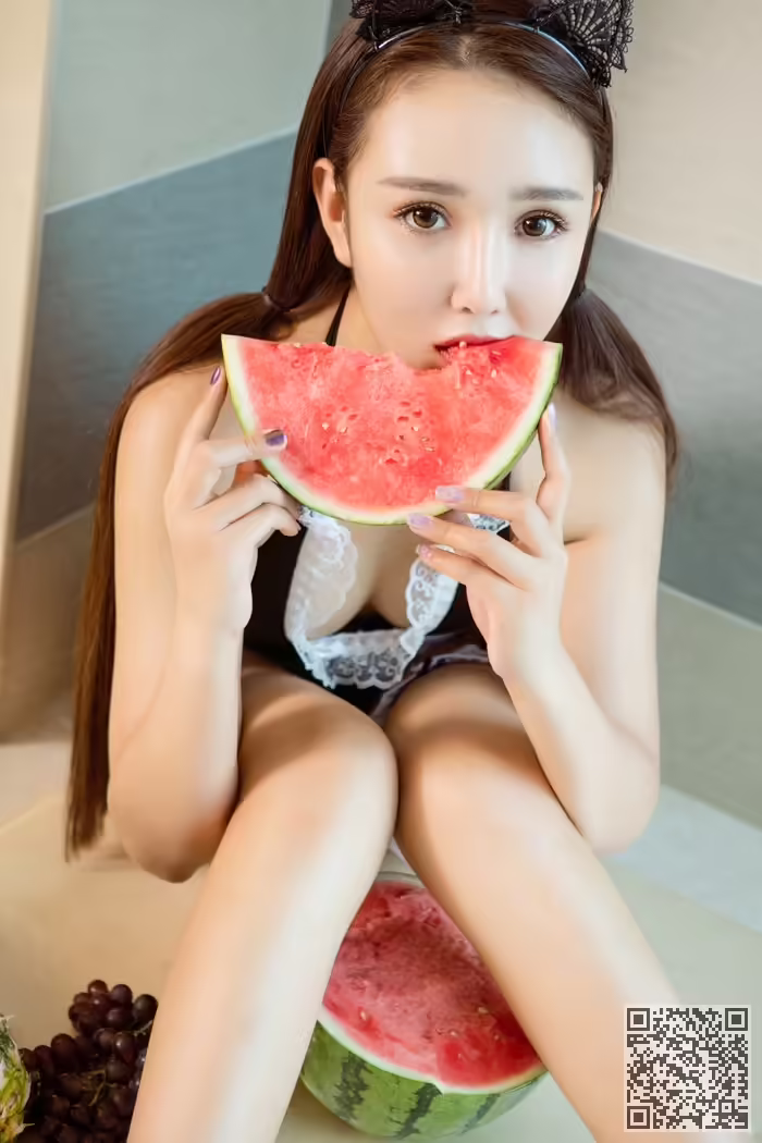 惊人的尤物汉Enxi半块半块白嫩的面具、尤物、酥胸、韩恩熙