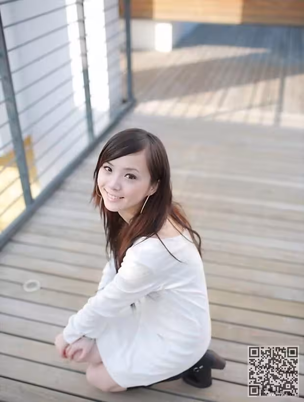绝色长发美女清新写真