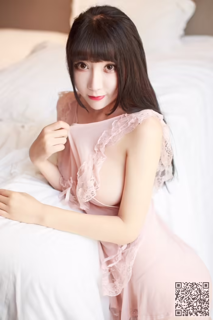 夏笑笑、豪乳、翘臀