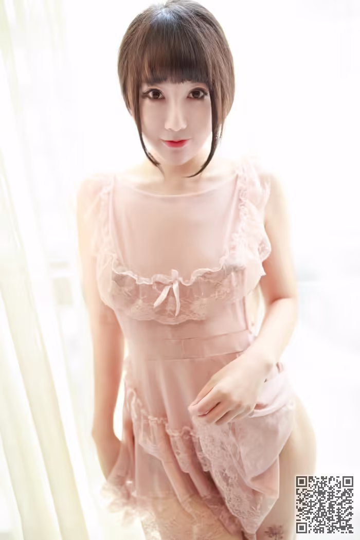 夏笑笑、豪乳、翘臀