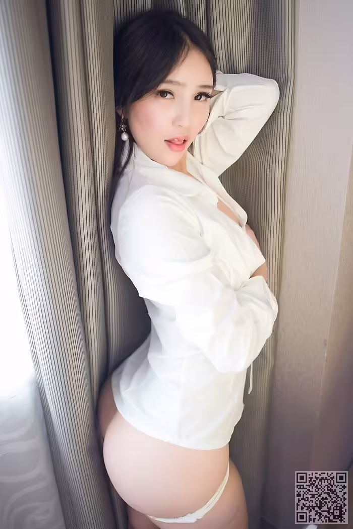 大胸妹、艾弥、丰乳肥臀