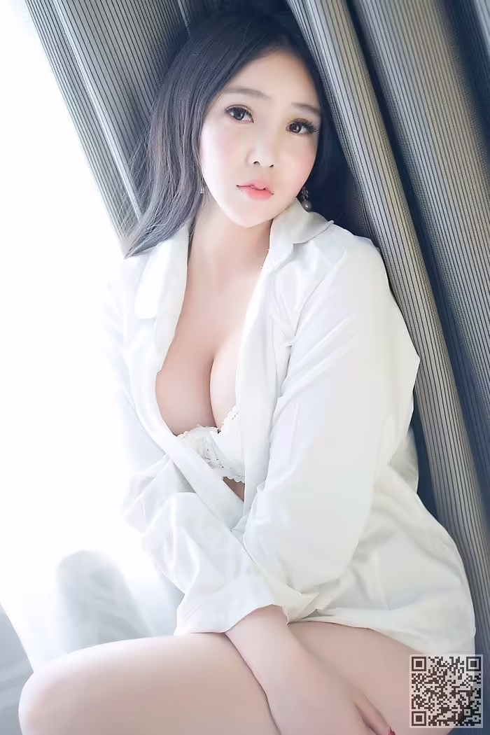 大胸妹、艾弥、丰乳肥臀