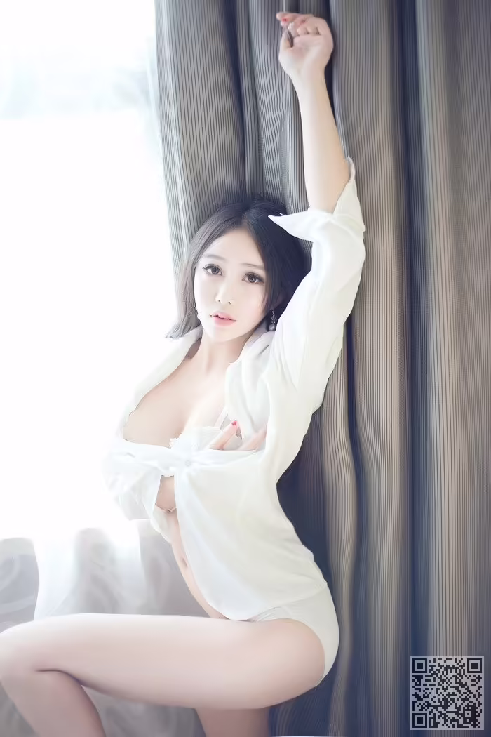 大胸妹、艾弥、丰乳肥臀