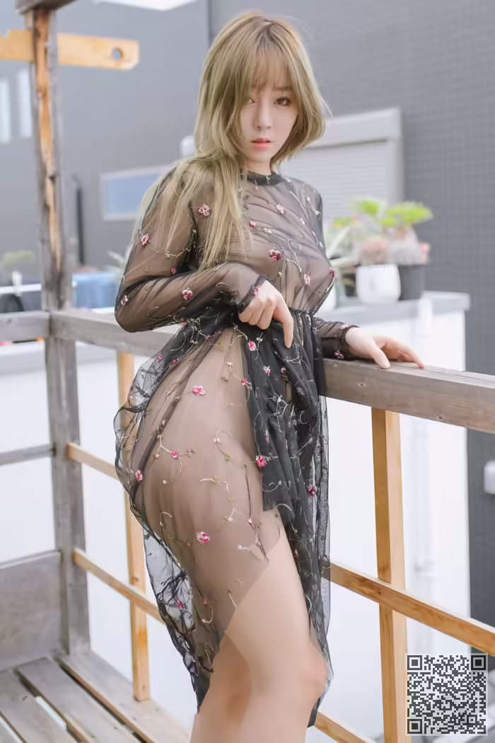 性感、王雨纯、透视