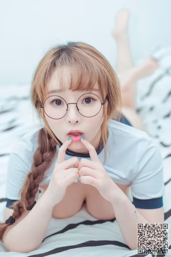 童颜巨乳、柳侑绮、性感