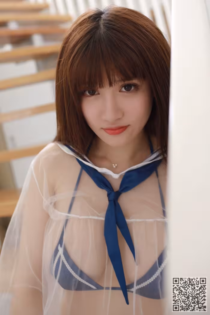 少妇娇萌萌透明薄纱尽显白嫩豪乳
