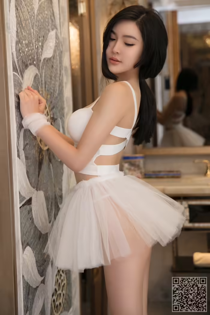 少妇、何晨曦、双峰