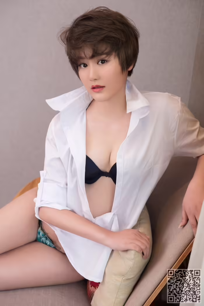 嫩模、瑶瑶、美胸、全裸