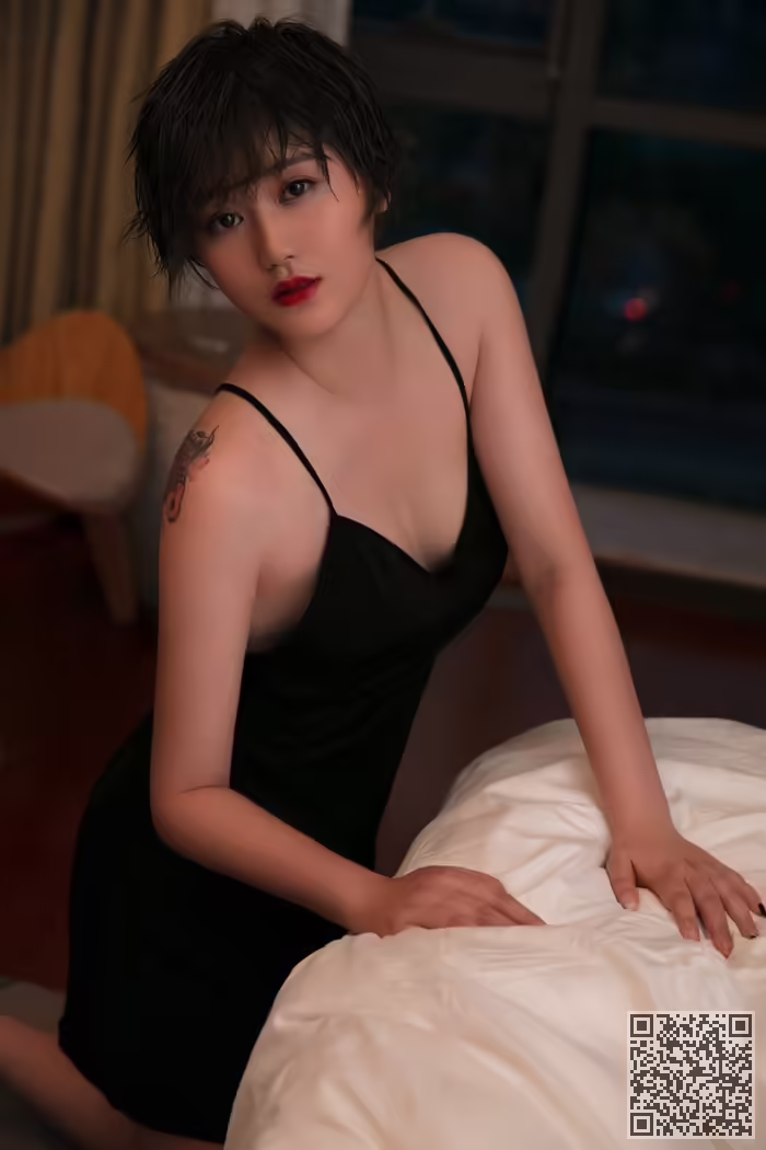 嫩模、瑶瑶、美胸、全裸