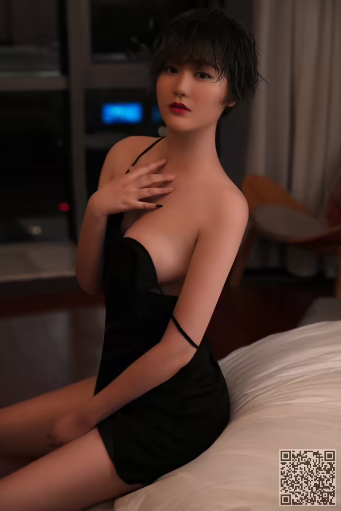嫩模、瑶瑶、美胸、全裸