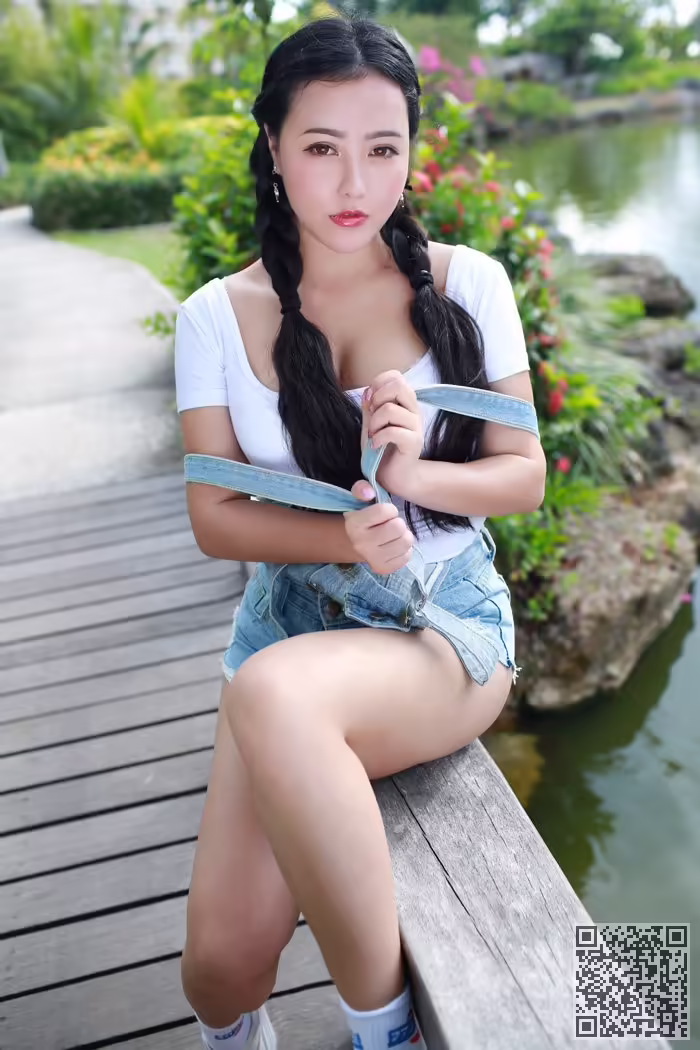 美臀、女神、玛鲁娜、翘臀