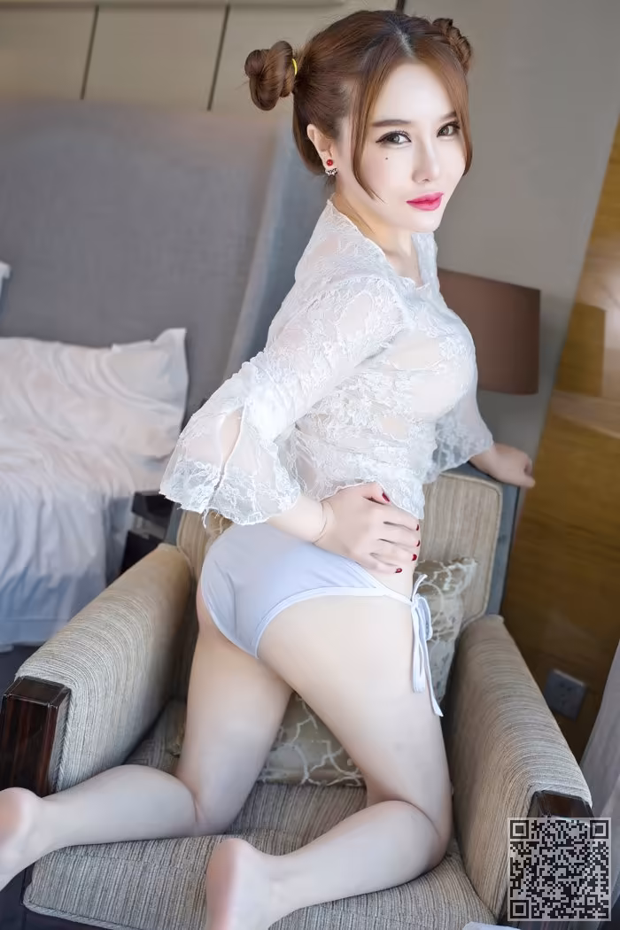 大胸妹、佑熙、双峰