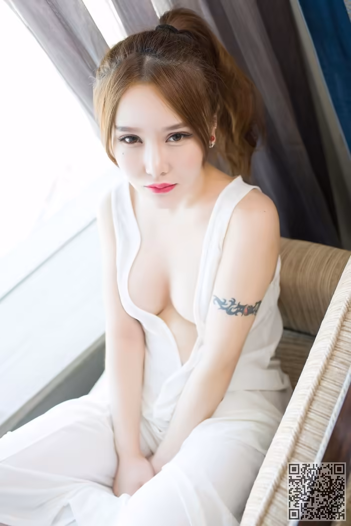 大胸妹、佑熙、双峰