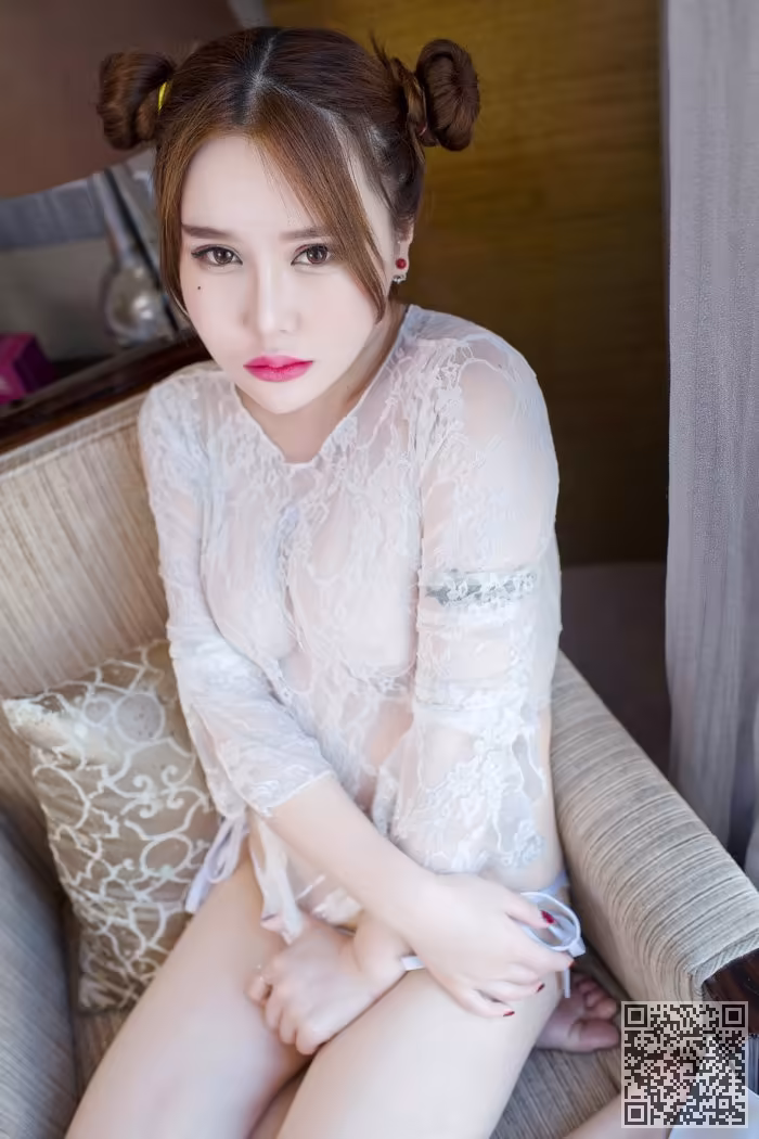 大胸妹、佑熙、双峰
