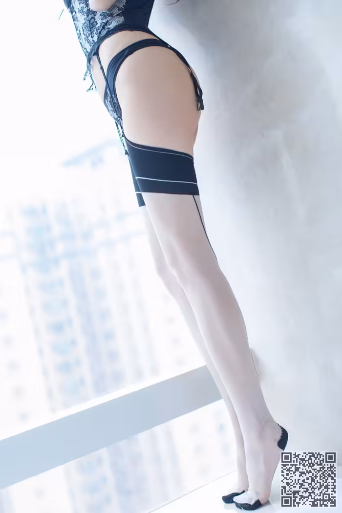 美腿御姐杨晨晨诱人酥胸百看不腻