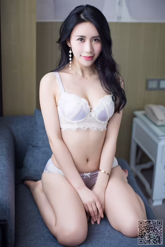 美女、紫棋、丝袜、美腿