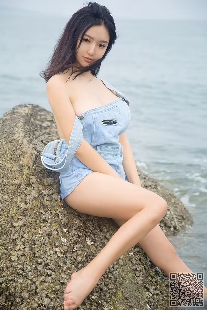 尤物、撩衣、露乳