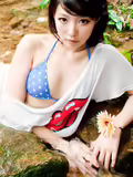 在炎热的夏季清凉,美丽