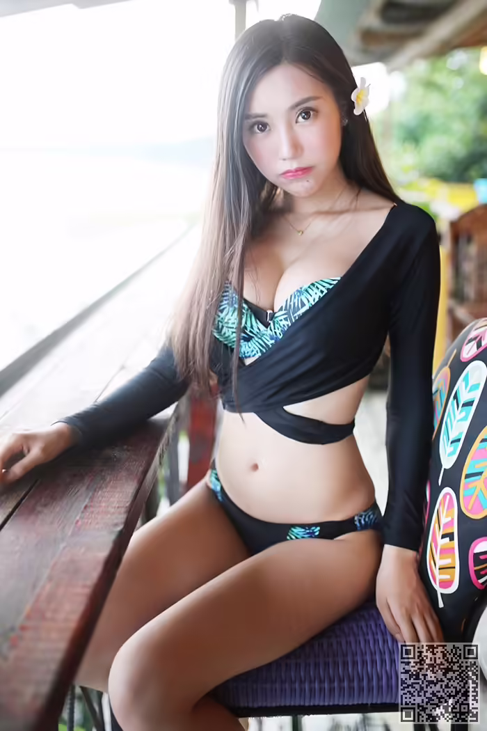女神、绮里嘉、比基尼、诱惑