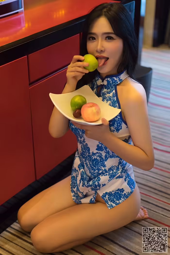 翘臀、美女、刘钰儿、女王