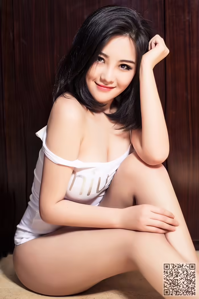 乳神、高萌萌、丰乳肥臀