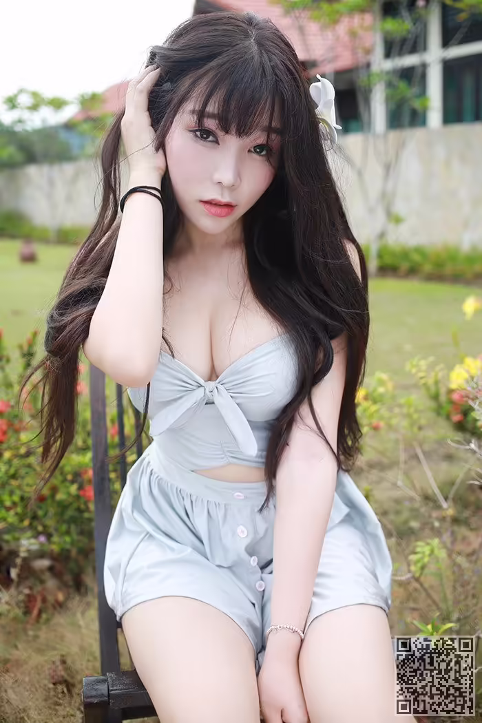 芝芝、美乳、想入非非