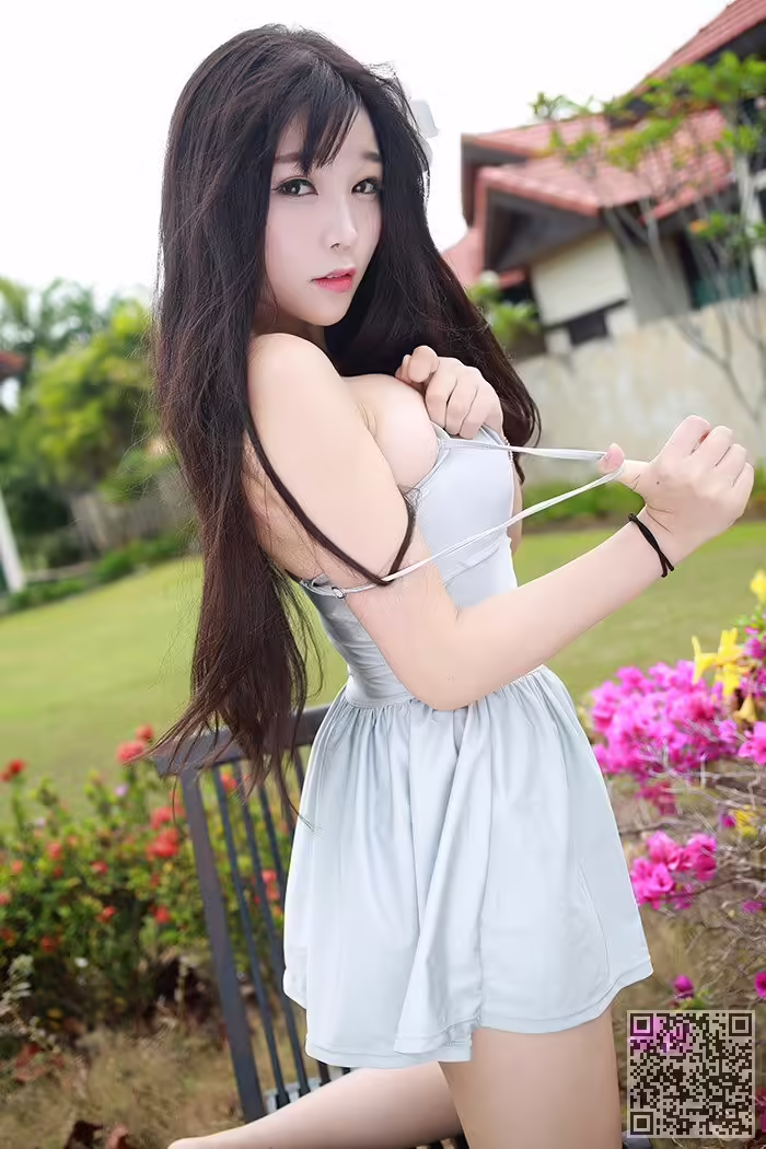 芝芝、美乳、想入非非