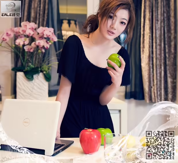 广告美女