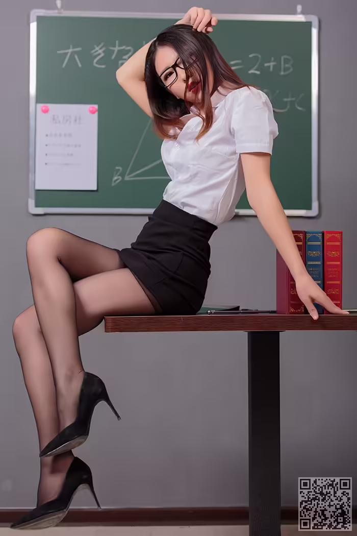 糖果儿、制服、黑丝