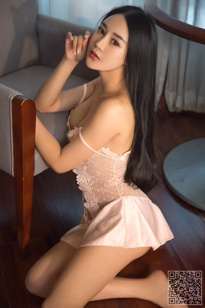嫩模、司徒林、爆乳