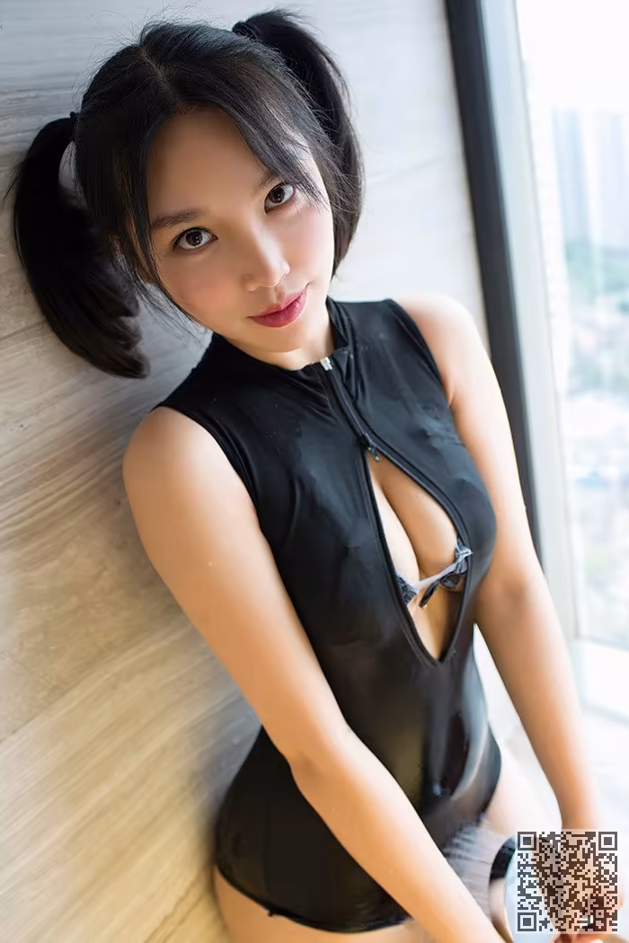 童颜巨乳、湿身、香艳