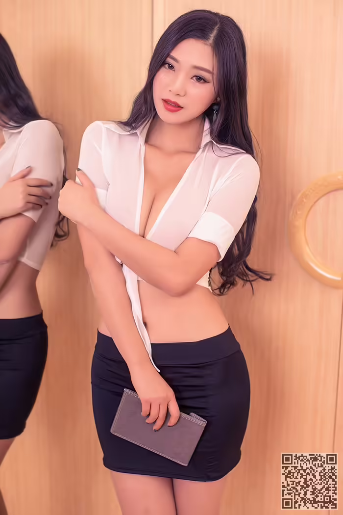 欲女、宋KiKi、情趣内衣