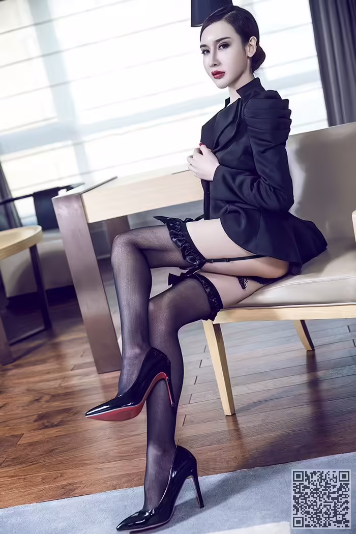 御姐、瓦娅、美腿、丝袜