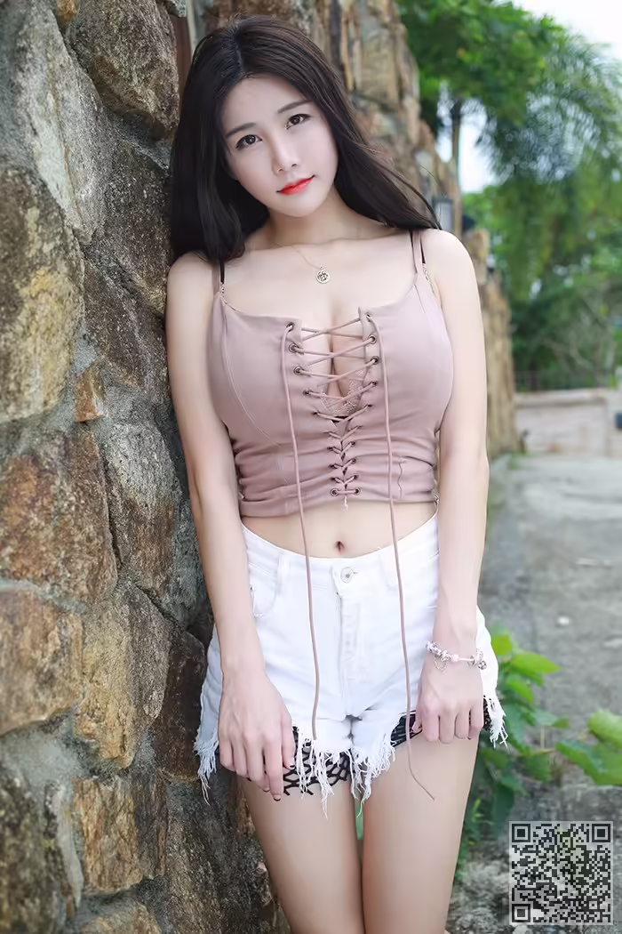 爆乳、嫩妹、琳琳