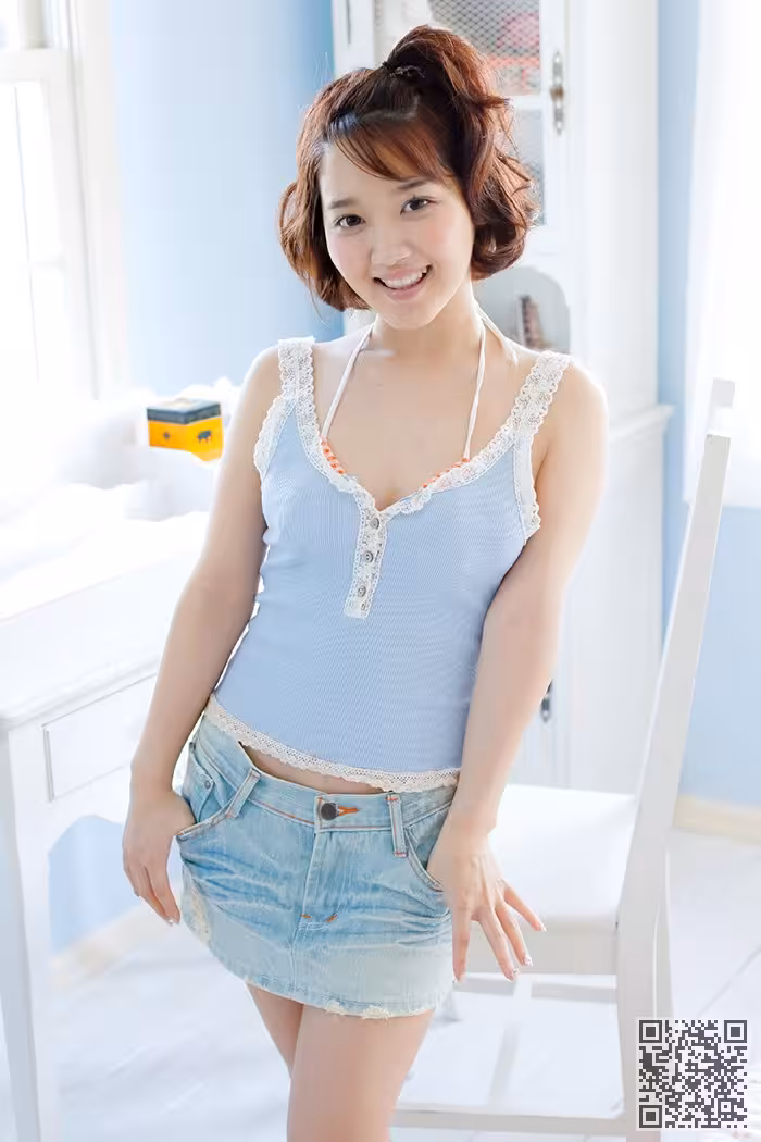 俏皮嫩妹V原童颜巨乳秀劲爆身材