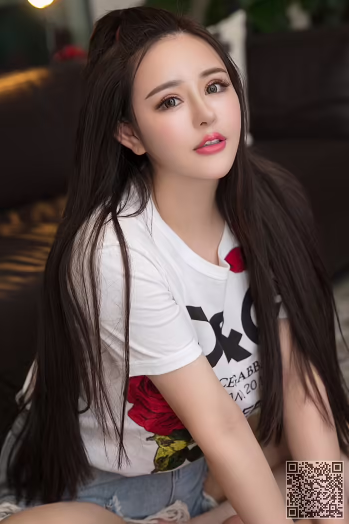 嫩模、金BABY、双峰